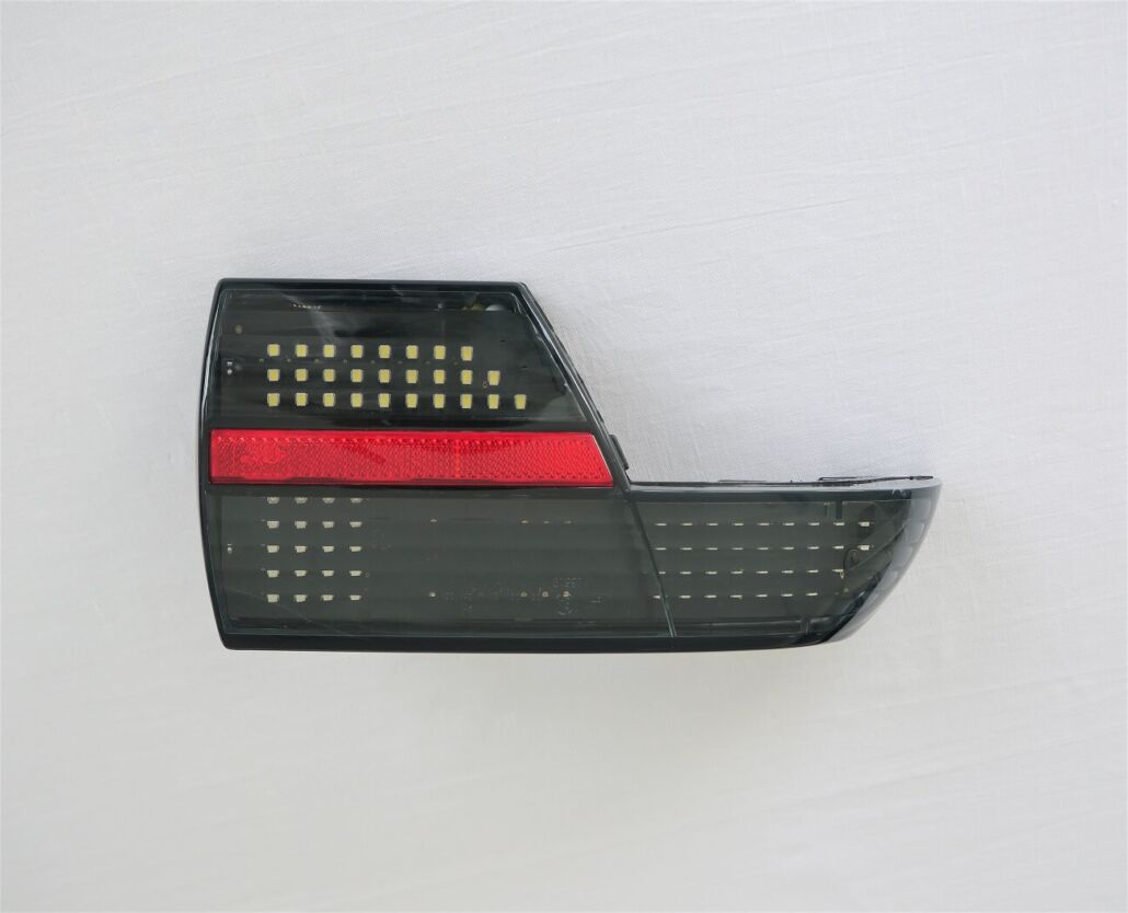 Leuchte-links-1-e1574083752415-1030x834